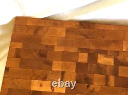 Handmade Maple Butcher block cutting board, end grain, restored, 18x16x2,16lb, Exc