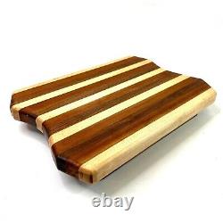 Planche à découper en bloc de boucher en bois tri-tonal avec pieds épais de 16 pouces de longueur