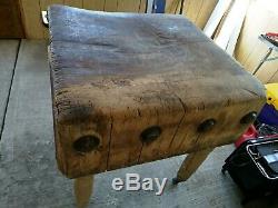 Rare Antique Table De Bloc De Boucher En Bois Massif 30 X 31x 12 32 Roues D'érable Vintage