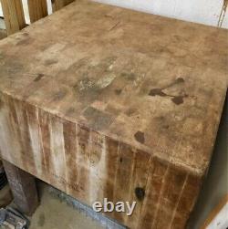 Vintage Maple Butcher Block Table 30 X 30 Et Mesure 34