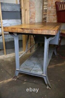 Vintage Workbench Cast Fer Jambes Bloc Boucher Table Industrielle Kitchen Island